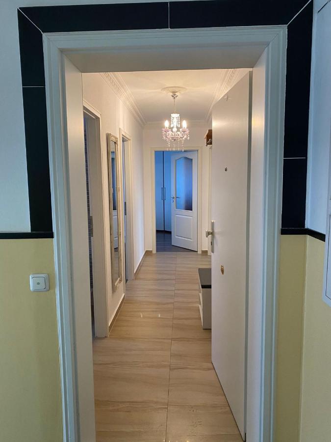 Geraeumige Und Schoene Wohnung Direkt In Der Luebecker Innenstadt Lübeck Exterior foto